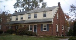 Pre-foreclosure in  VILLAGE RD Wilmington, DE 19805
