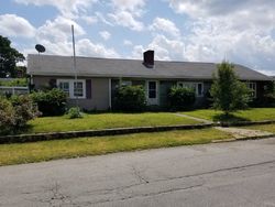 Pre-foreclosure Listing in MARYLAND AVE WARWICK, RI 02888