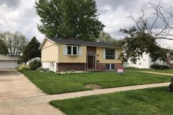 Pre-foreclosure in  STOKEBRIDGE RD Springfield, IL 62702