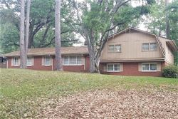Pre-foreclosure in  VENCE DR Tallahassee, FL 32308