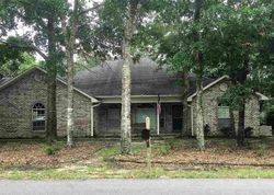 Pre-foreclosure in  ALEXANDER AVE Gulf Breeze, FL 32563