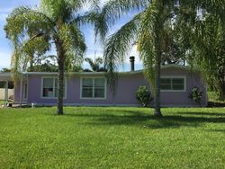 Pre-foreclosure in  TRINIDAD ST Sarasota, FL 34231