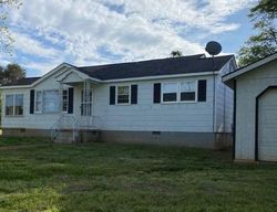 Pre-foreclosure in  FORT PRINCE BLVD Wellford, SC 29385