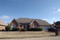 Pre-foreclosure in  CIDER HOUSE LN Cordova, TN 38016