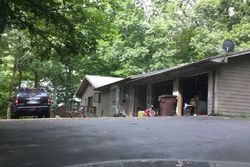 Pre-foreclosure Listing in ENTERPRISE RD PINEY FLATS, TN 37686