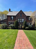 Pre-foreclosure in  BEACON ST Waban, MA 02468