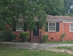 Pre-foreclosure in  PILOTS LN Richmond, VA 23222