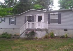 Pre-foreclosure Listing in DALEWOOD LN ROCKY MOUNT, VA 24151