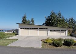 Pre-foreclosure in  LUPINE DR Sequim, WA 98382