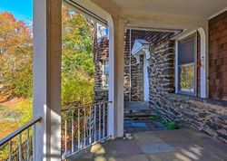 Pre-foreclosure Listing in LAKESIDE DR YONKERS, NY 10705