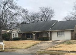 Pre-foreclosure in  GREEN ACRES DR Montgomery, AL 36106
