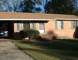 Pre-foreclosure in  MATTHEWS AVE Ozark, AL 36360