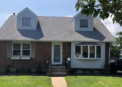  Oldfield Ave, Amityville NY