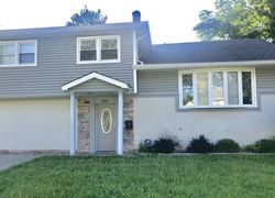 Pre-foreclosure in  COLUMBIA ST New Milford, NJ 07646