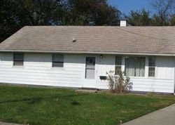 Pre-foreclosure in  PINE TER West Berlin, NJ 08091