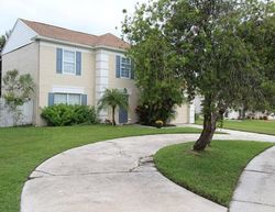  Redleaf Dr, Brandon FL