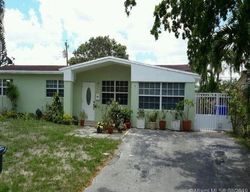  Harding St, Hollywood FL