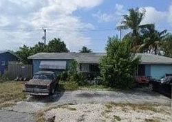 Pre-foreclosure in  SE 10TH ST Deerfield Beach, FL 33441