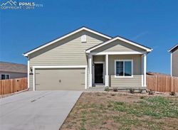 Pre-foreclosure in  INTREPID WAY Colorado Springs, CO 80925