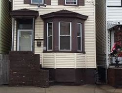 Pre-foreclosure in  S SPRING ST Elizabeth, NJ 07201