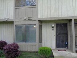 Pre-foreclosure Listing in N WOODROW AVE UNIT 137 FRESNO, CA 93726