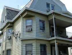  E 18th St, Paterson NJ