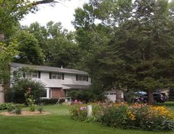  Cedar Forest Rd, Eden Prairie MN