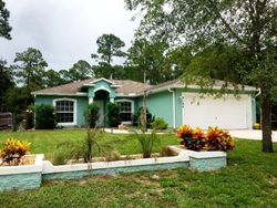 Pre-foreclosure in  105TH AVE Vero Beach, FL 32967