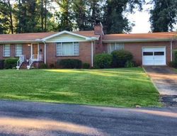  Forest Cir, Bessemer AL