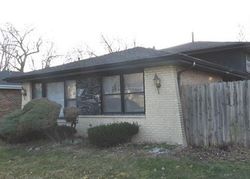 Pre-foreclosure in  S BENSLEY AVE Chicago, IL 60633