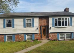 Pre-foreclosure Listing in SIXES RD PRINCE FREDERICK, MD 20678