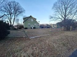 Pre-foreclosure Listing in NEW GARDNER NECK RD SWANSEA, MA 02777