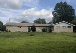 Pre-foreclosure in  COLUMBUS AVE Anderson, IN 46013