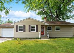 Pre-foreclosure Listing in W CRYSTAL LAKE AVE CRYSTAL LAKE, IL 60014