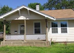 Pre-foreclosure in  BURROUGHS AVE Collinsville, IL 62234