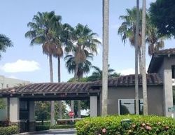 Pre-foreclosure in  NW 72ND TER Miami, FL 33178