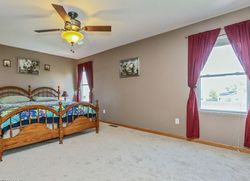  Castlewood Trl, Mchenry IL
