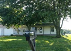 Pre-foreclosure in  SANDY AVE SE Canton, OH 44707