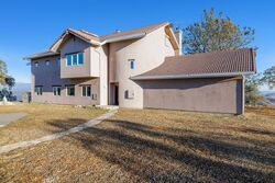 Pre-foreclosure Listing in GUADALUPE FIRE RD CATHEYS VALLEY, CA 95306