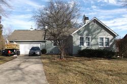 Pre-foreclosure in  CERMAK ST Algonquin, IL 60102