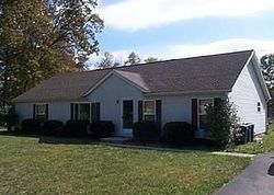 Pre-foreclosure in  WOODLAND DR N Fayetteville, OH 45118