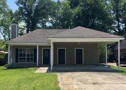  Barrett Ln, Baton Rouge LA