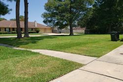 Pre-foreclosure Listing in MARYLAND AVE KENNER, LA 70065