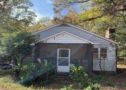 Pre-foreclosure Listing in DEAD END RD DENTON, MD 21629