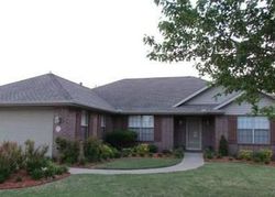 Pre-foreclosure Listing in EDGEHILL AVE LOWELL, AR 72745