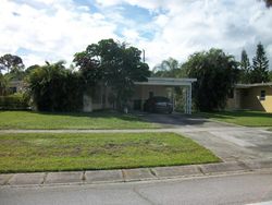 Pre-foreclosure in  SE MORNINGSIDE BLVD Port Saint Lucie, FL 34952