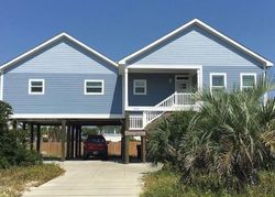 Pre-foreclosure in  VIA DE LUNA DR Gulf Breeze, FL 32561