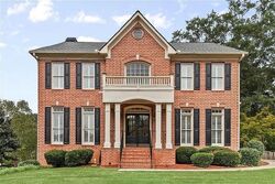 Pre-foreclosure in  CHATTAHOOCHEE RUN DR Suwanee, GA 30024