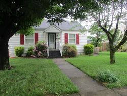 Pre-foreclosure Listing in MCCLELLAND ST SALEM, VA 24153