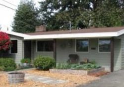 Pre-foreclosure in  2ND AVE S Seattle, WA 98198